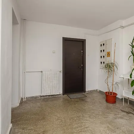 Apartman Sophisticated Two-bedroom In Mihai Bravu *