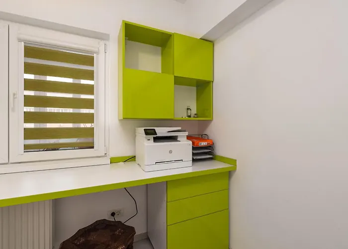 Sophisticated Two-bedroom In Mihai Bravu *