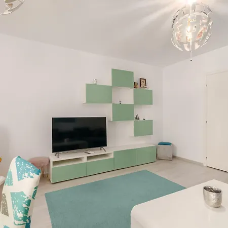 Sophisticated Two-bedroom In Mihai Bravu